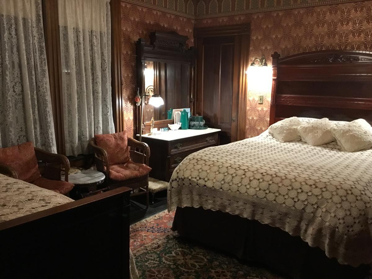 Allen House Inn Amherst Bagian luar foto