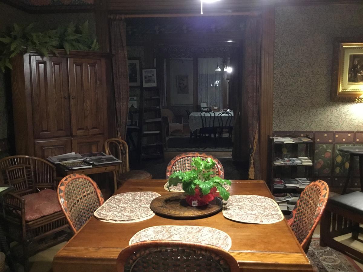Allen House Inn Amherst Bagian luar foto