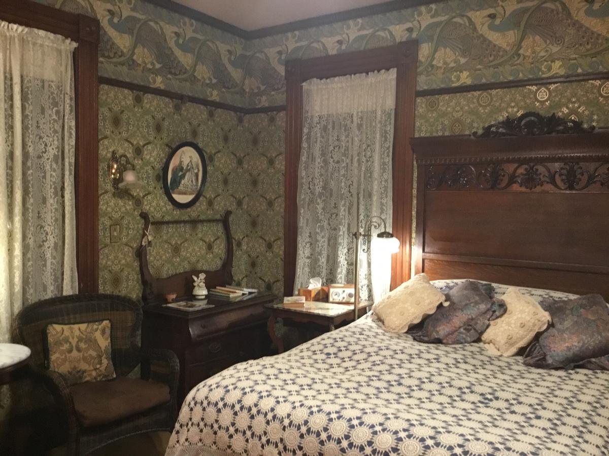 Allen House Inn Amherst Bagian luar foto