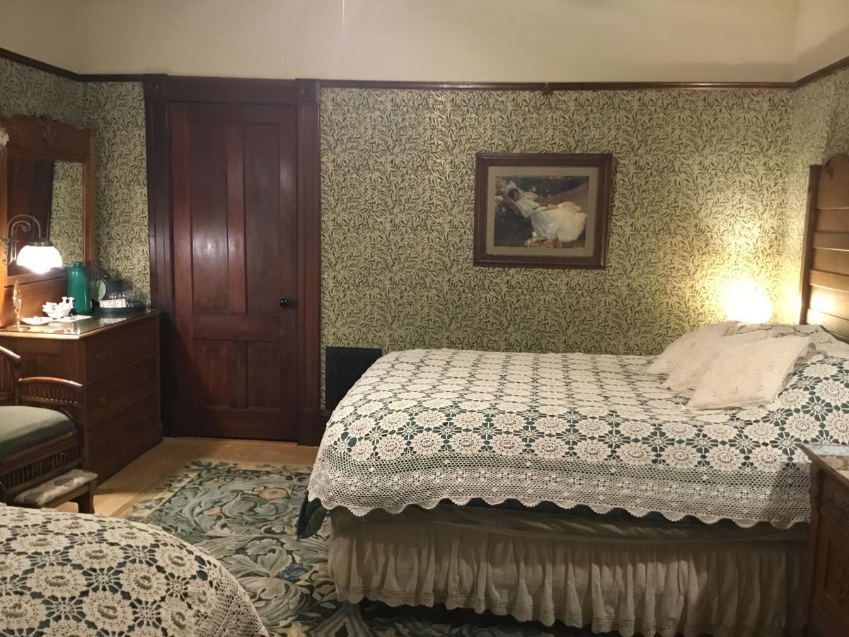 Allen House Inn Amherst Bagian luar foto