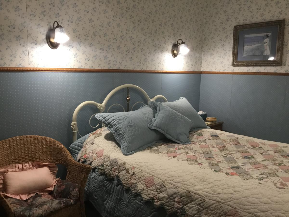 Allen House Inn Amherst Bagian luar foto
