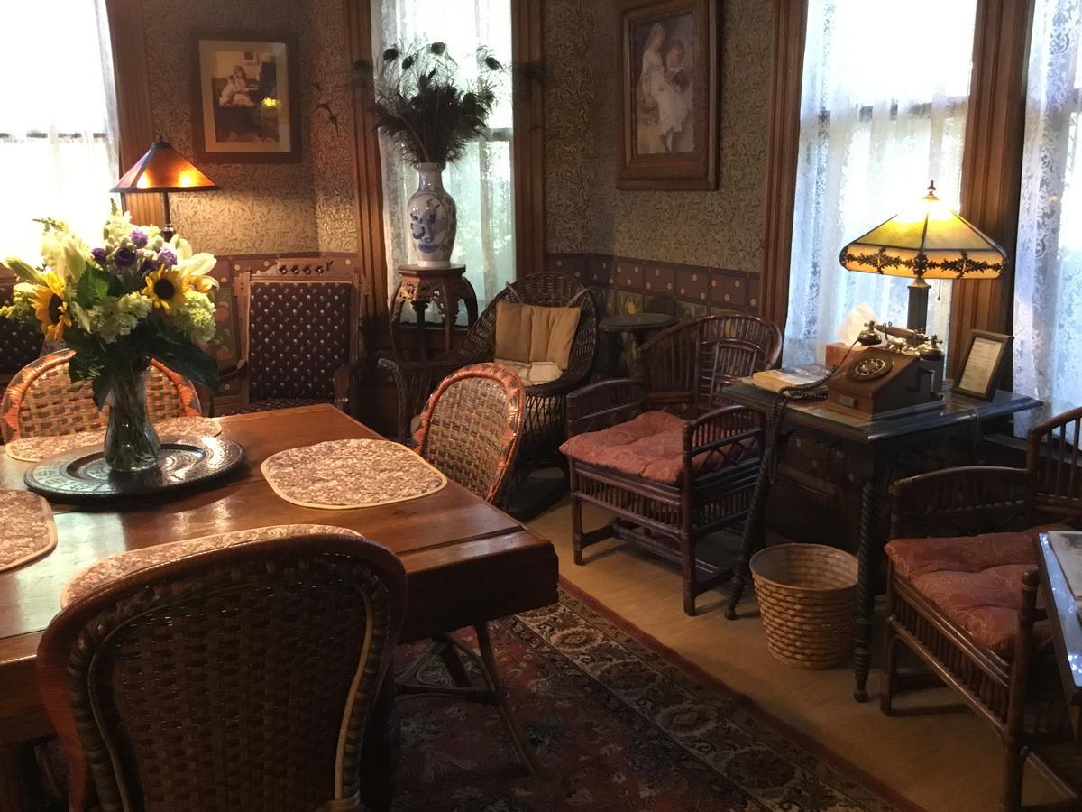 Allen House Inn Amherst Bagian luar foto
