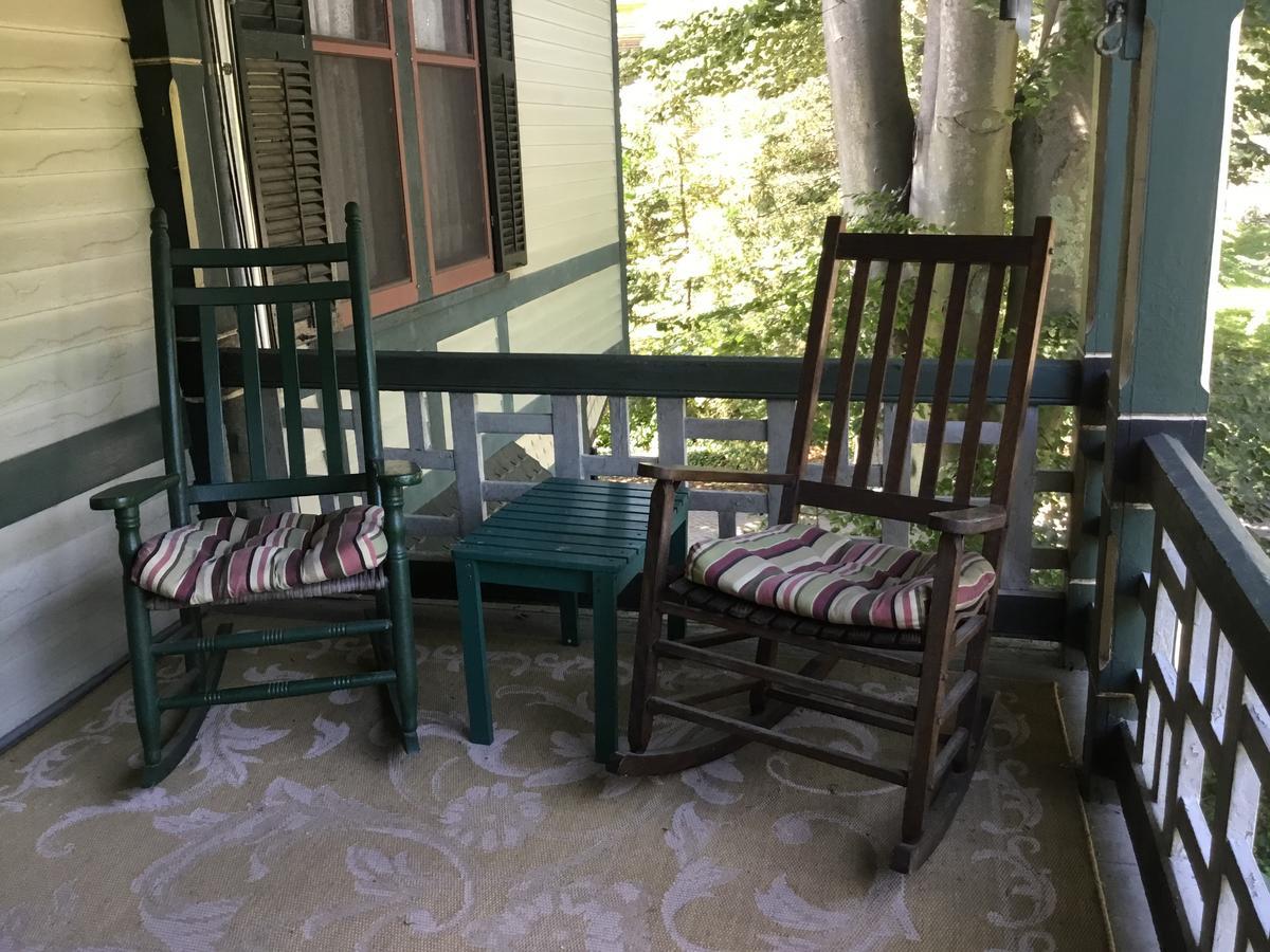 Allen House Inn Amherst Bagian luar foto