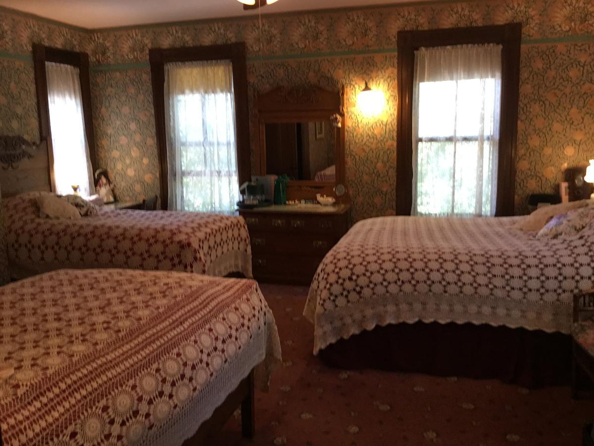 Allen House Inn Amherst Bagian luar foto