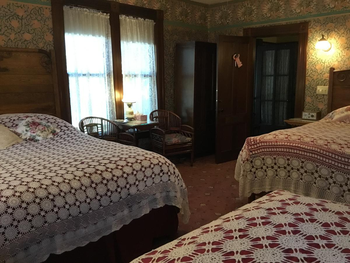 Allen House Inn Amherst Bagian luar foto