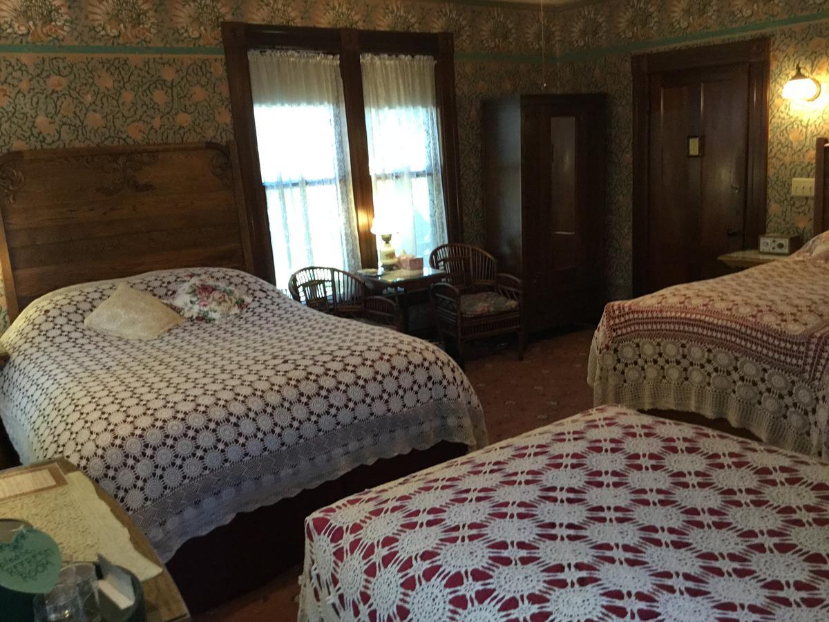 Allen House Inn Amherst Bagian luar foto