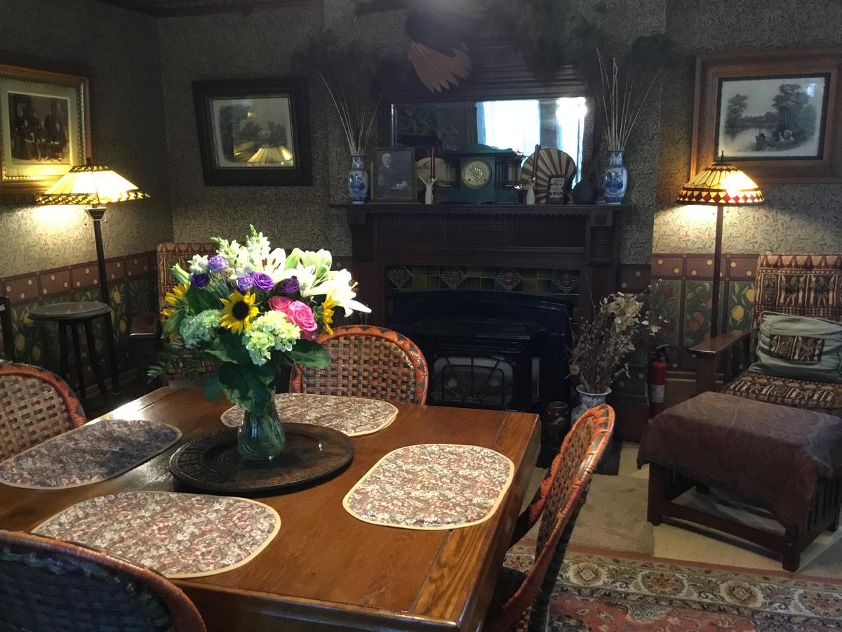 Allen House Inn Amherst Bagian luar foto